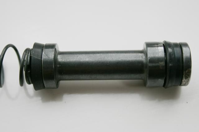 clplungerclose_zps91b0fe5a.jpg