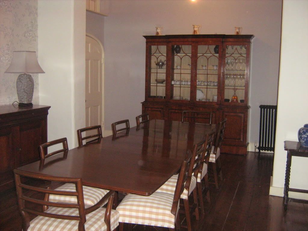 Diningroom1.jpg