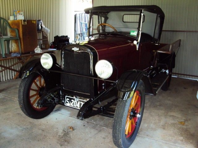 oldchevcar002.jpg