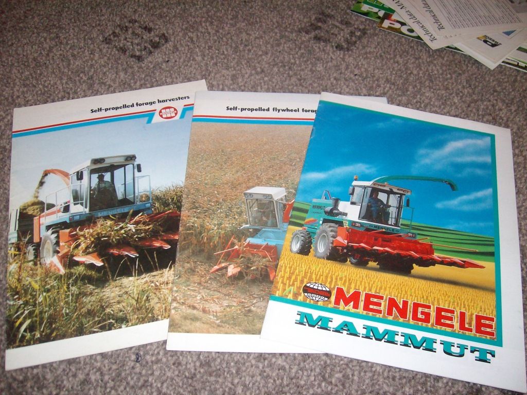 tractorbrochures010-1.jpg