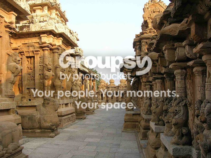 Kailasanatha-Temple-Corridor1_zpsf3fab9e4.jpg